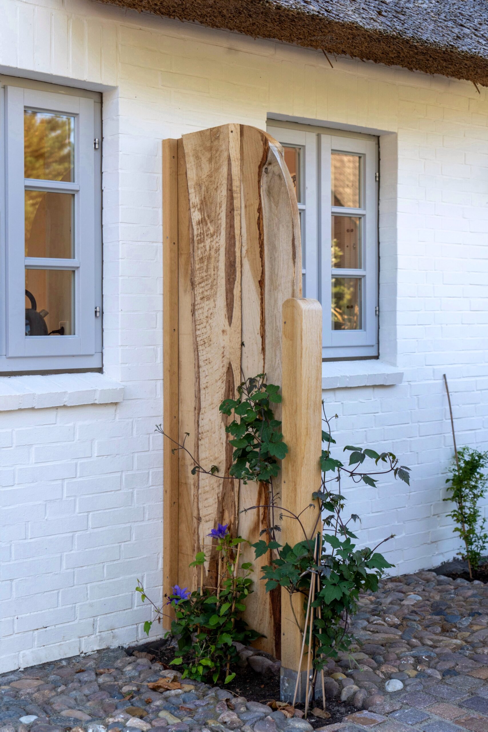 Sichtschutz aus Holz – funktional und ästhetisch