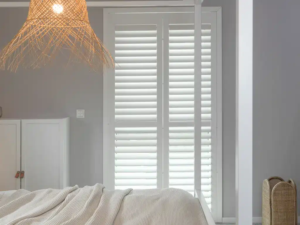 Innenfensterläden von JASNO – stilvolle Lichtregulierung mit Designanspruch