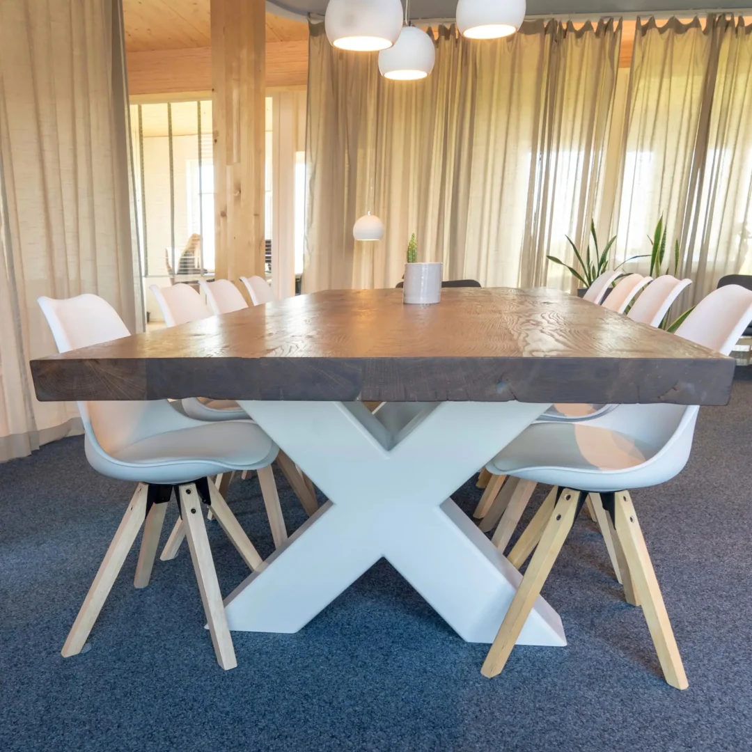 Confernece Tische